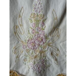 Vintage 38” Embroidered Floral Table Runner Yellow Lace Trim Cottagecore Granny